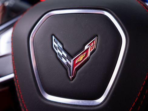 Used 2020 Chevrolet Corvette Stingray Premium Cpe w/ 3LT Preferred Equipment Group RWD image 31