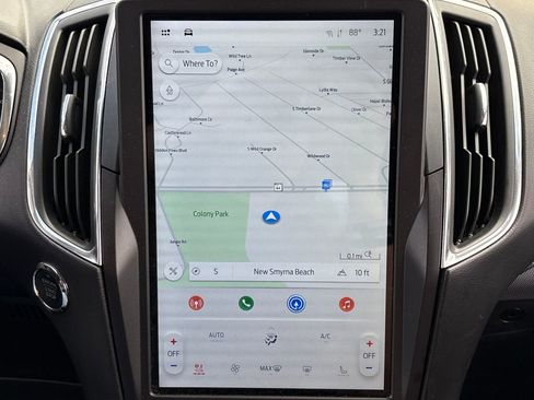 Certified 2021 Ford Edge Titanium image 24