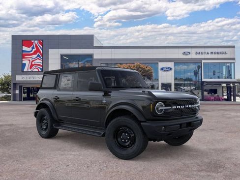 New 2026 Ford Bronco Outer Banks AWD/4WD image 7