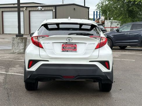 Certified 2021 Toyota C-HR Limited image 7