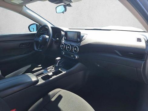 Used 2024 Nissan Sentra S FWD image 19