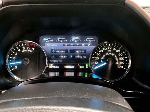 Used 2018 Ford F150 Lariat w/ Equipment Group 502A Luxury image 14