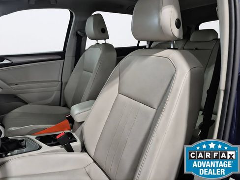 Used 2022 Volkswagen Tiguan SE FWD image 26