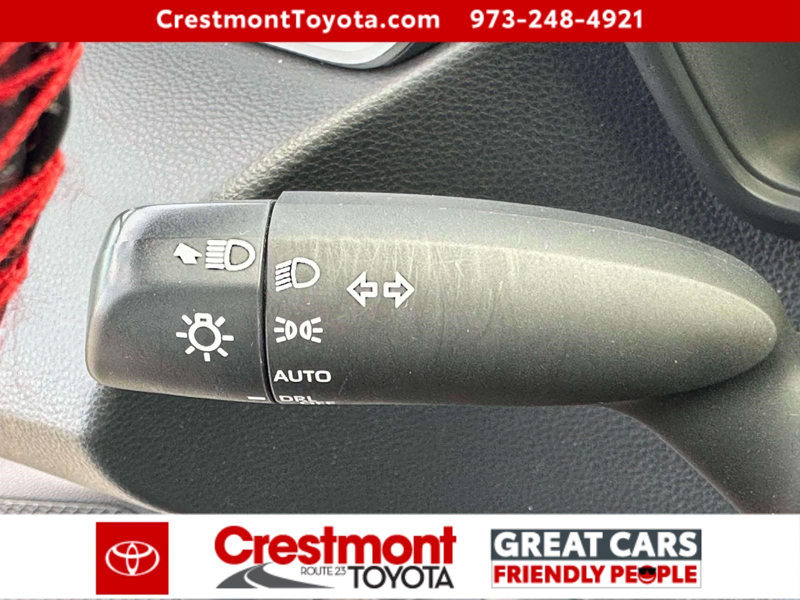 Certified 2023 Toyota Corolla SE AWD/4WD image 20