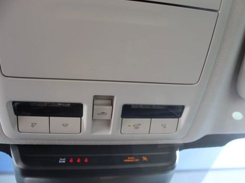 Certified 2025 MAZDA CX-30 AWD 2.5 S w/ Premium Package image 30