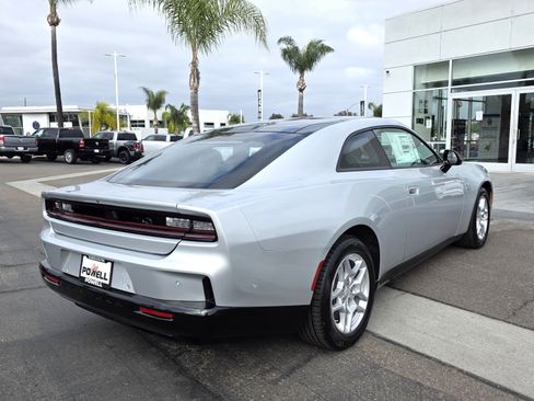 New 2025 Dodge Charger R/T w/ Sun & Sound Package image 5