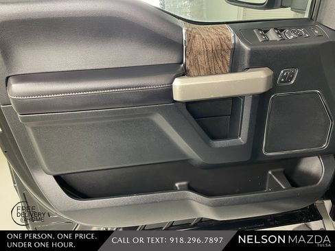 Used 2017 Ford F350 Lariat w/ Lariat Ultimate Package image 19