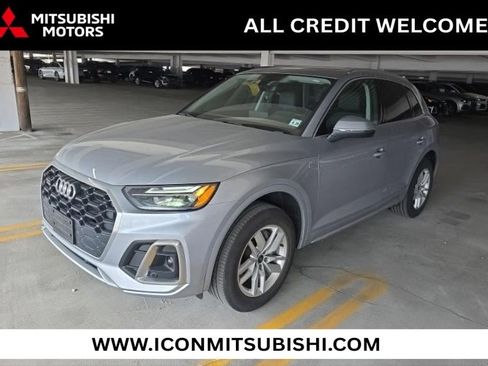 Used 2023 Audi Q5 2.0T Premium w/ Convenience Package image 1