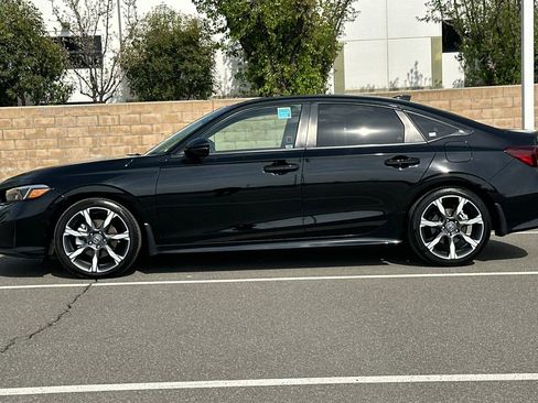 Certified 2025 Honda Civic Sport image 7