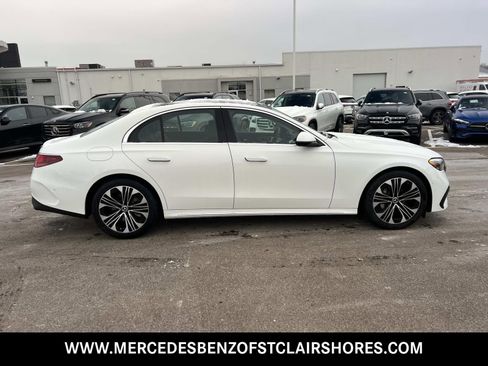 New 2026 Mercedes-Benz E 350 4MATIC Sedan image 7