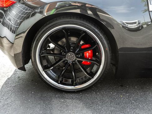Used 2017 Nissan 370Z Touring Sport RWD image 23