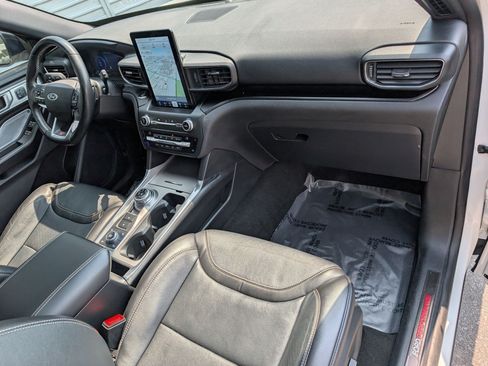 Used 2020 Ford Explorer ST w/ ST High-Performance Pack AWD/4WD image 34