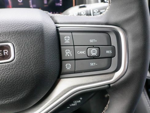 New 2026 Jeep Grand Wagoneer 4WD image 28