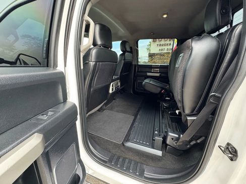 Used 2018 Ford F250 Lariat w/ Lariat Ultimate Package image 23