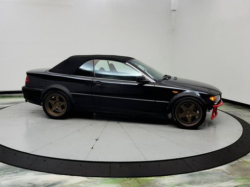Used 2004 BMW 330Ci Convertible RWD image 4