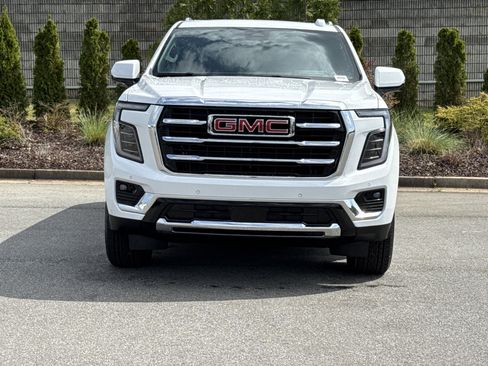 New 2026 GMC Yukon XL Elevation w/ Elevation Premium Package image 3