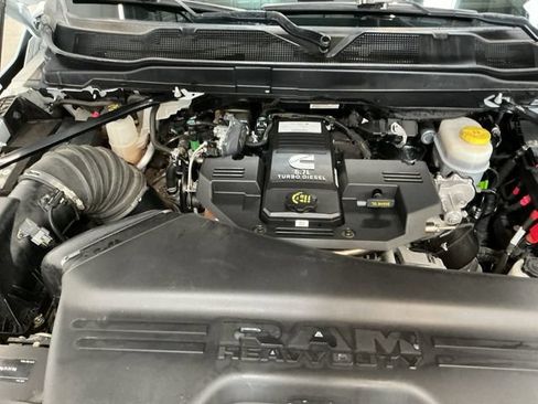Used 2022 RAM 2500 Limited AWD/4WD image 24