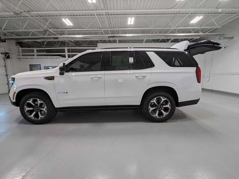 Certified 2025 GMC Yukon AT4 Ultimate AWD/4WD image 12