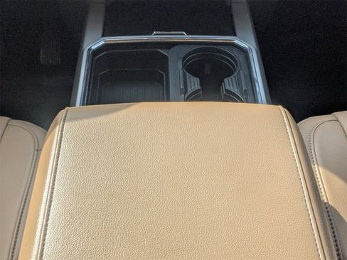 Used 2022 Ford F450 Lariat w/ Lariat Ultimate Package image 20