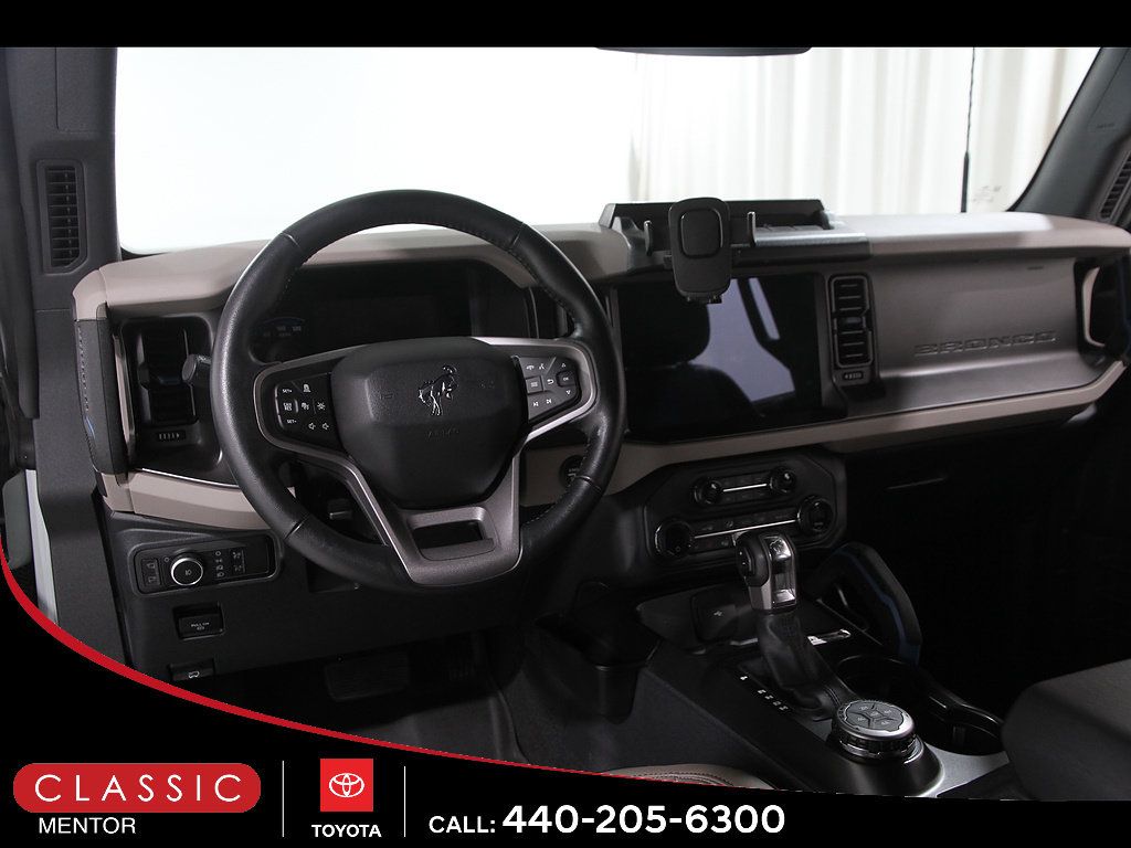 Used 2023 Ford Bronco Wildtrak AWD/4WD image 6