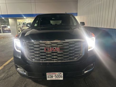 Used 2020 GMC Yukon XL Denali w/ Open Road Package image 7