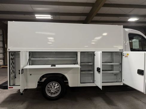 Used 2023 Ford Transit 350 AWD w/ Interior Upgrade Package image 35