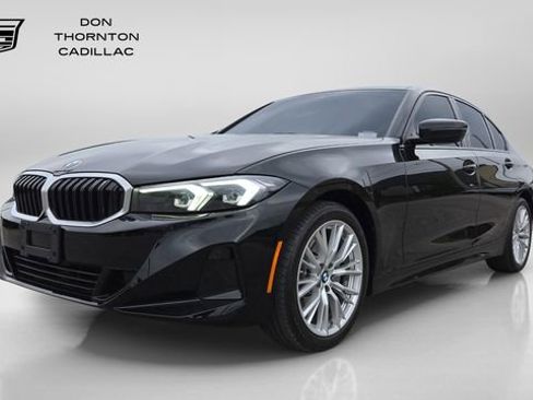 Used 2023 BMW 330i Sedan w/ Premium Package RWD image 1