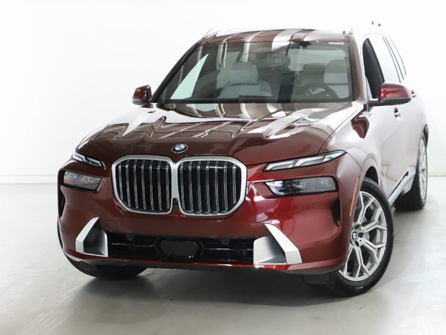 Used 2027 BMW X7 xDrive40i AWD/4WD image 3