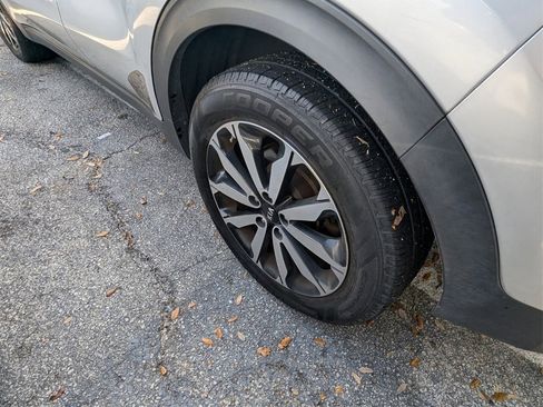 Used 2018 Kia Sportage EX w/ EX Technology Package image 12