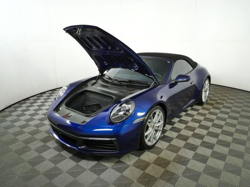 Used 2023 Porsche 911 Carrera RWD image 26