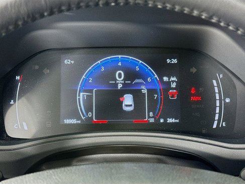 Certified 2025 Toyota Grand Highlander AWD image 12