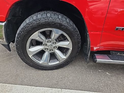 Used 2019 RAM 1500 Big Horn image 18