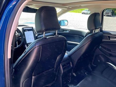 Used 2022 Ford Edge SEL w/ Convenience Package AWD/4WD image 36