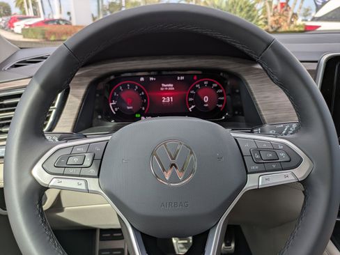 New 2026 Volkswagen Atlas SEL Premium R-Line AWD/4WD image 30