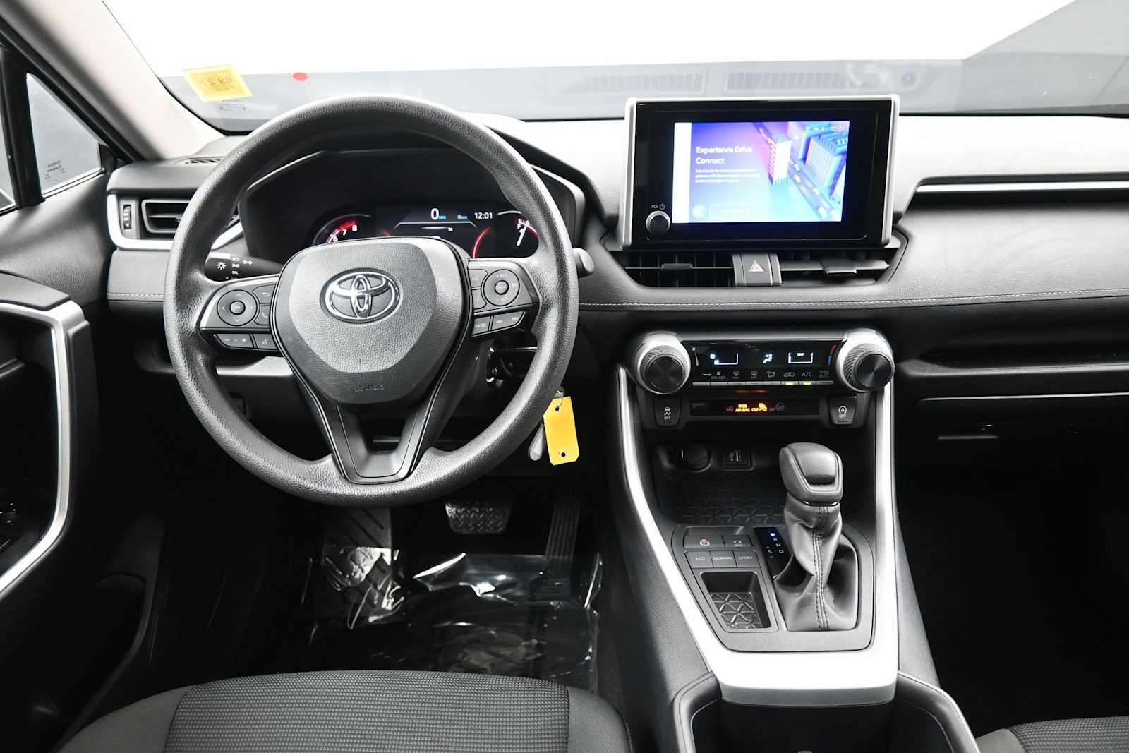 Used 2025 Toyota RAV4 LE FWD image 18