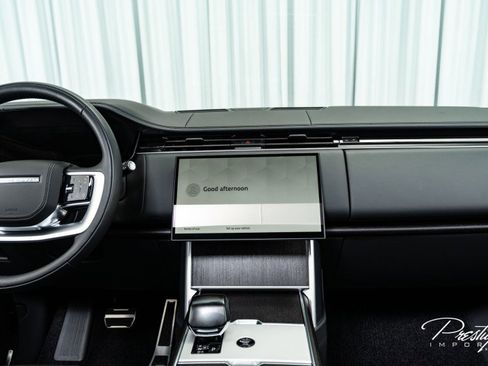 Used 2024 Land Rover Range Rover SV image 38