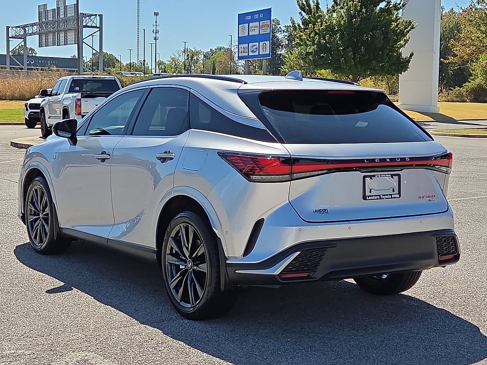 Used 2023 Lexus RX 350 F Sport w/ Cold Area Package AWD/4WD image 4