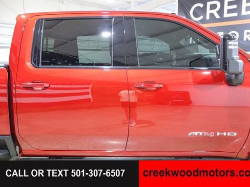 Used 2024 GMC Sierra 2500 AT4 w/ AT4 Premium Plus Package AWD/4WD image 23