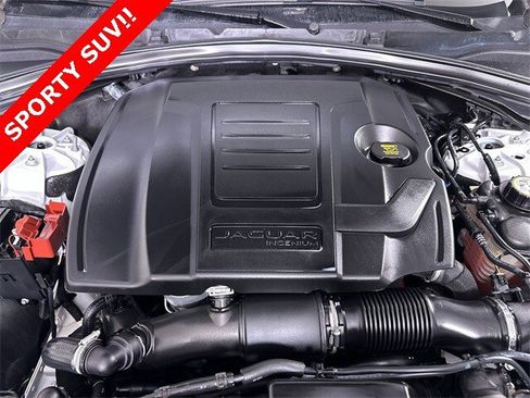 Used 2020 Jaguar F-PACE Premium image 31