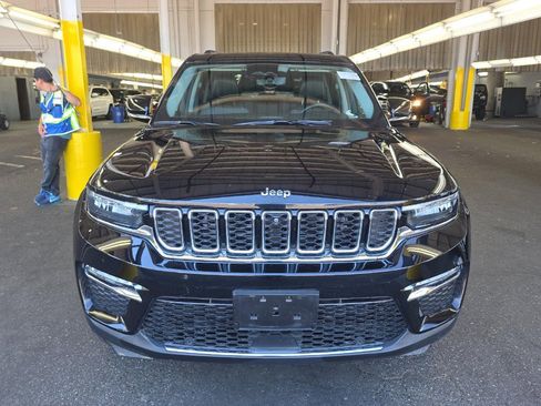 Used 2023 Jeep Grand Cherokee 4WD 4xe w/ Luxury Tech Group II image 3