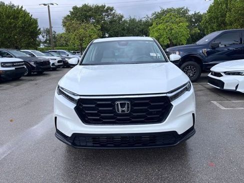 Used 2024 Honda CR-V LX image 2