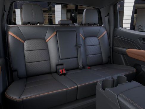 New 2026 GMC Canyon AT4 w/ Nightfall Edition AWD/4WD image 17