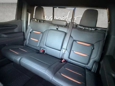 Certified 2024 GMC Sierra 1500 AT4 w/ Technology Package image 20