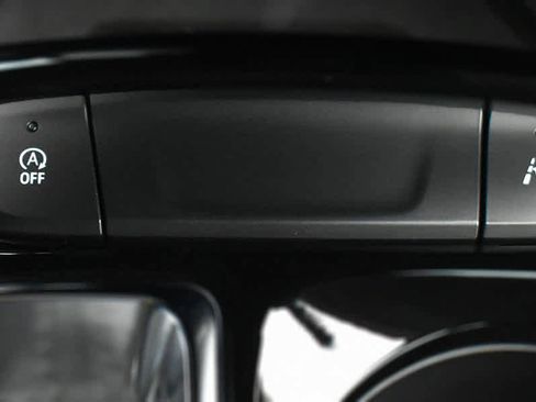 New 2026 Chevrolet Trax ACTIV w/ Sunroof Package image 22