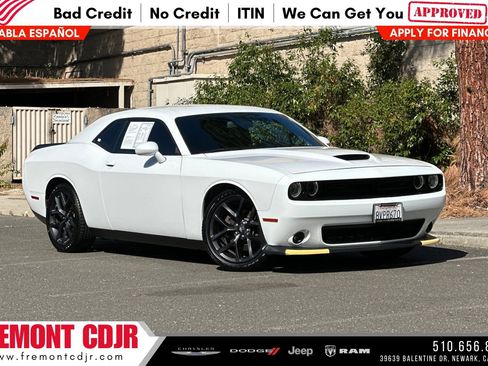 Used 2020 Dodge Challenger GT w/ Driver Convenience Group RWD image 1