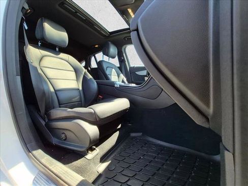 Used 2021 Mercedes-Benz GLC 300 4MATIC Coupe image 20