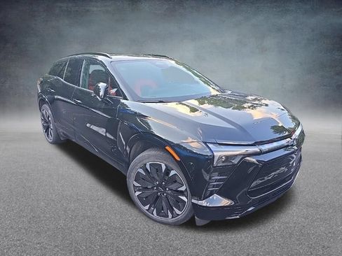 Used 2024 Chevrolet Blazer EV RS AWD/4WD image 2