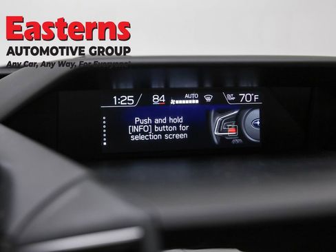 Used 2023 Subaru Forester Premium AWD/4WD image 23
