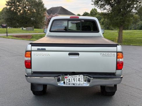 Used 2003 Toyota Tacoma PreRunner RWD image 4