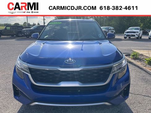 Used 2021 Kia Seltos S AWD/4WD image 2